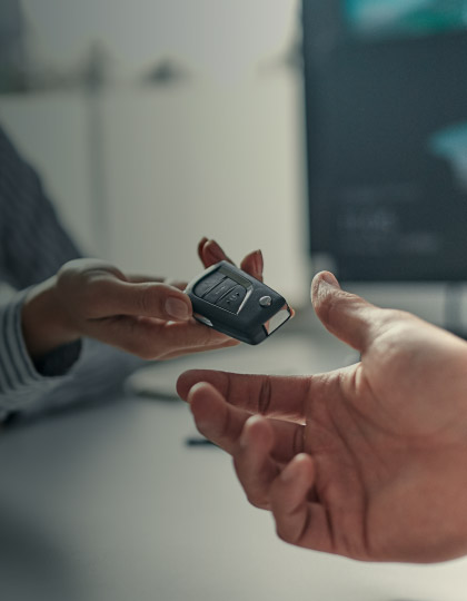 ¡Compramos tu auto!